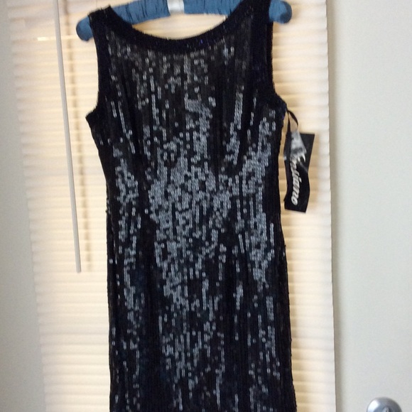 Dresses & Skirts - Linsiano Sequins Black Dress Sz S